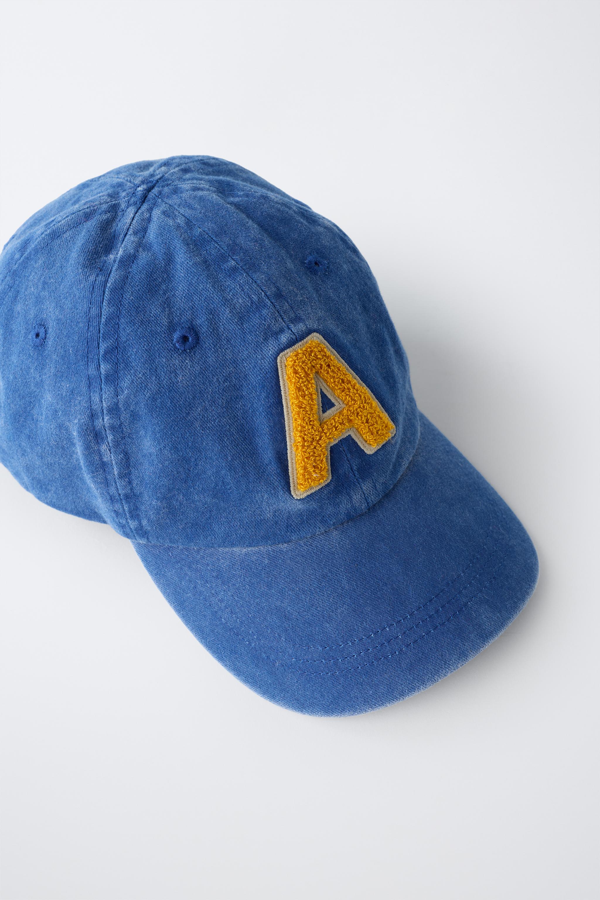 WASHED EFFECT INITIAL PATCH CAP